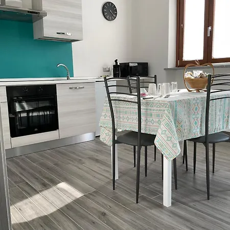 Langamore Appartement *